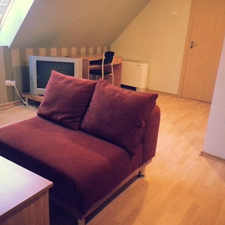 Family Hotel Kredo Сливен Экстерьер фото